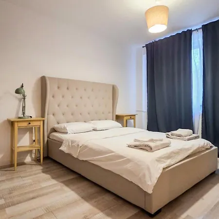 Victory Place Spacious Apartment! Bucharest
